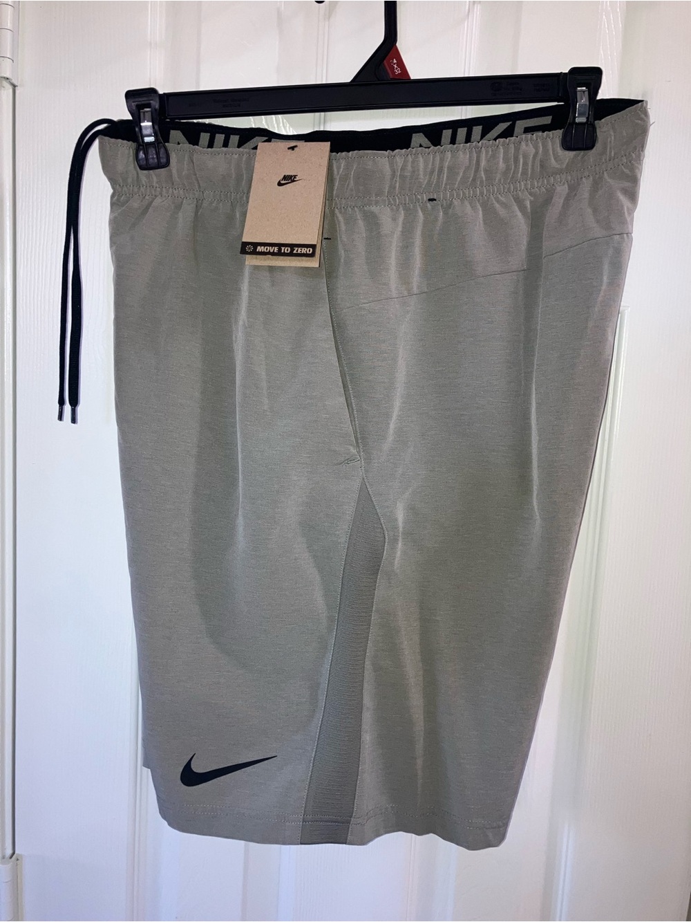 NWT Nike Men’s Large Light Greenish Grey Athletic Shorts
